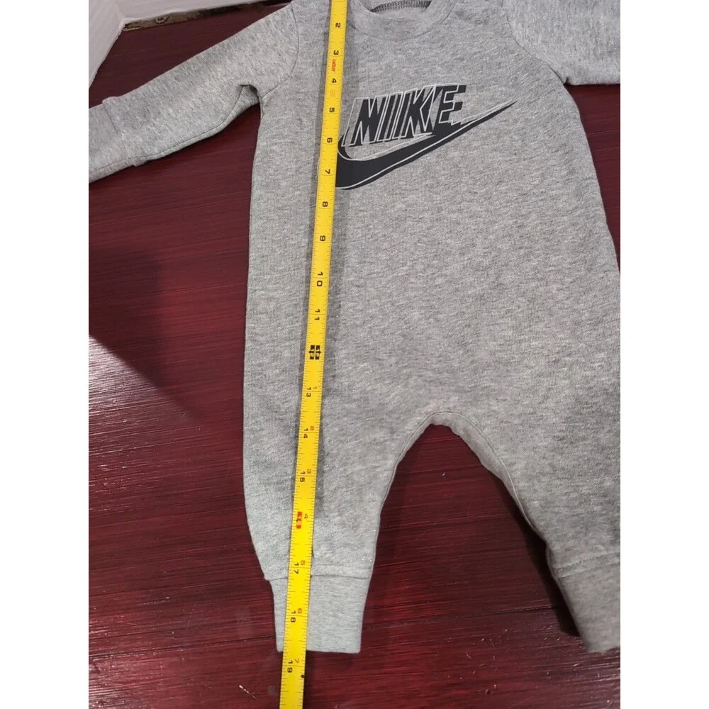 NIKE BABY ONE PIECE GRAY BLACK SWOOSH SIZE 3M NEW - Picture 9 of 10